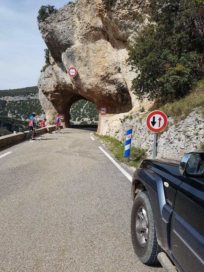 Chambre Pour Cyclistes Au Mt Ventoux Le Barroux Exterior foto